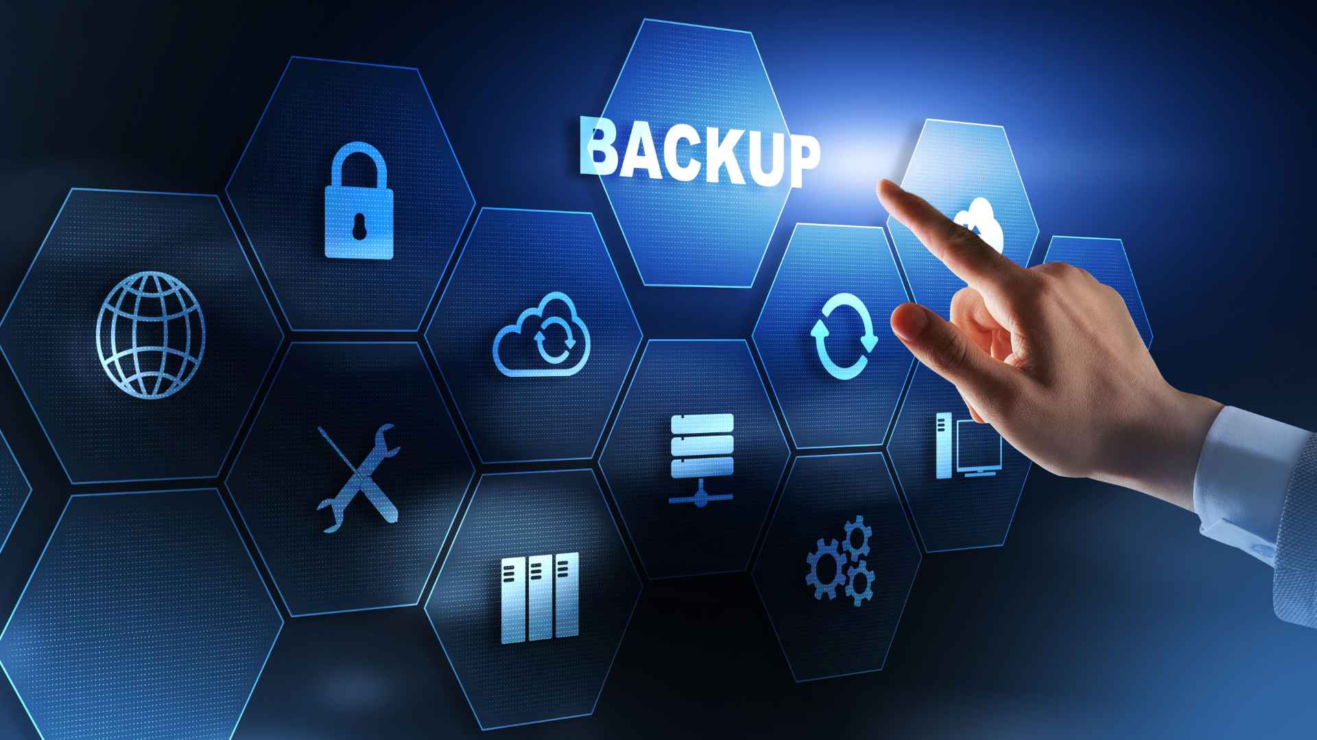 Backup: A Primeira Linha de Defesa Contra Perda de Dados e Ciberataques Backup: A Primeira Linha de Defesa Contra Perda de Dados e Ciberataques
